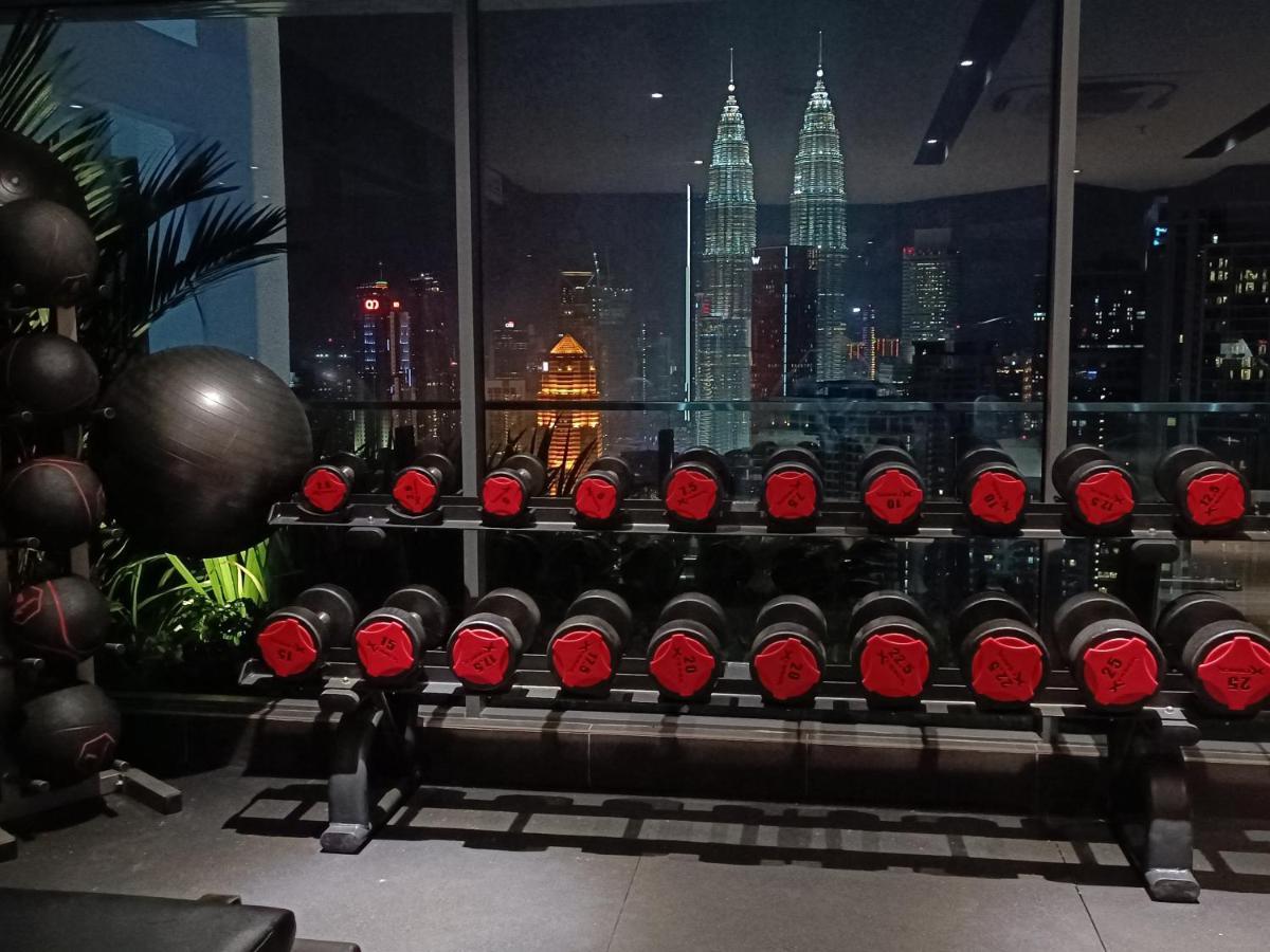 Apartment Cl 18a Modern Balcony Klcc View Infinity Pool